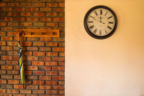 The Creek Cottage - Accommodation Redcliffe 9