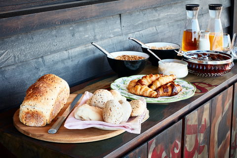 The Church House Gourmet Retreat - Accommodation Redcliffe 4