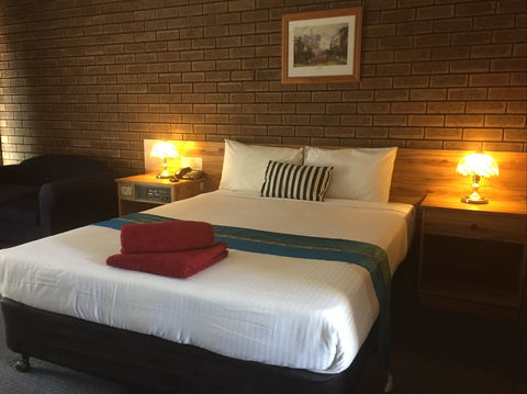 Albury Garden Court Motel - Accommodation Redcliffe 2