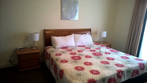 Apartments Of Waverley - Accommodation Redcliffe 4