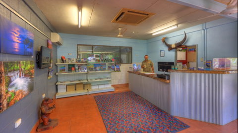Batchelor Holiday Park - Accommodation Redcliffe 1