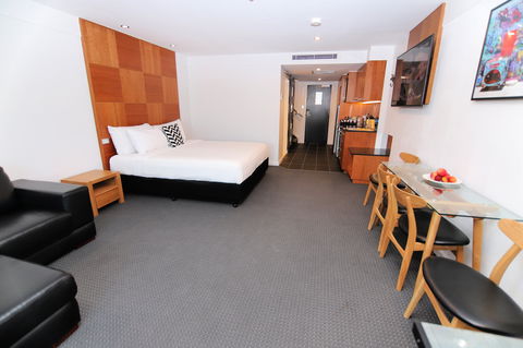 Best Western Plus Goulburn - Accommodation Redcliffe 2