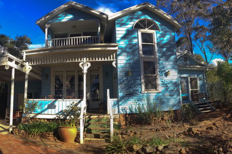 Blue Peace: Blue Mountains Home - Accommodation Redcliffe 0