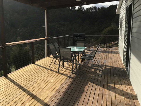 Derby Digs Cottage - Accommodation Redcliffe 6