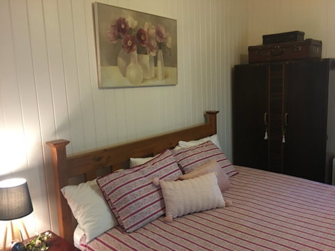 Dillons Cottage Stanthorpe - Accommodation Redcliffe 4