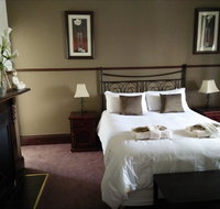 Duke of Cornwall Inn - Accommodation Redcliffe