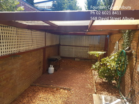 Fountain Court Motor Inn Albury - Accommodation Redcliffe 1