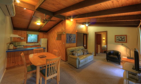 Kiewa Country Cottages - Accommodation Redcliffe 4