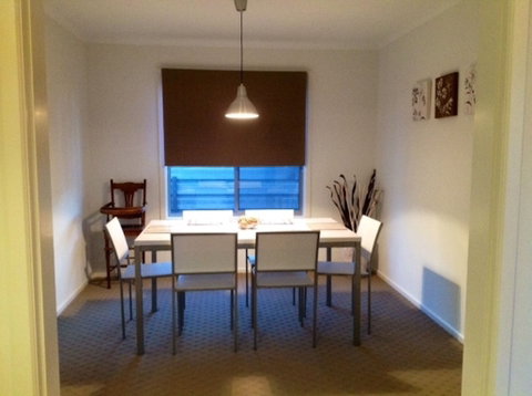 Maison De Chocolate - Accommodation Redcliffe 6