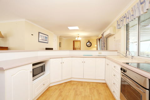 Moonta Bay Accommodation - Accommodation Redcliffe 3