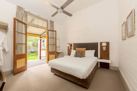 Q Station - Accommodation Redcliffe 2