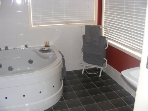 Tambaridge Bed And Breakfast - Accommodation Redcliffe 4