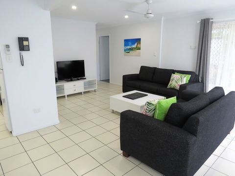 The Shores Holiday Apartments - Accommodation Redcliffe 0