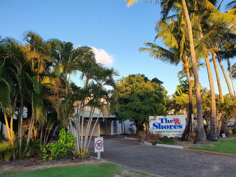 The Shores Holiday Apartments - Accommodation Redcliffe 1