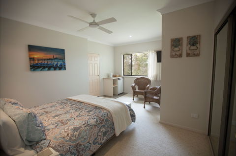 Batemans Bay Manor - Accommodation Redcliffe 1