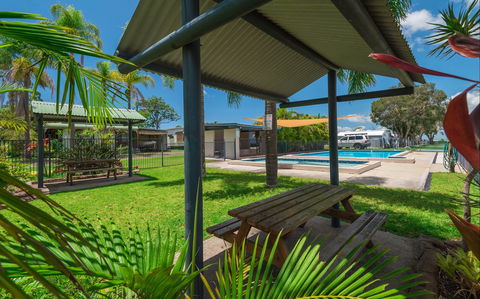Bimbimbi Riverside Caravan Park - Accommodation Redcliffe 0