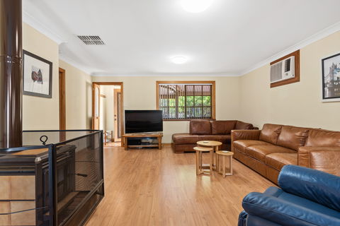 Century21 SouthCoast: Reef & Vines Port Noarlunga - Accommodation Redcliffe 1