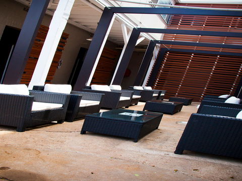 Crossroads Hotel - Accommodation Redcliffe 0