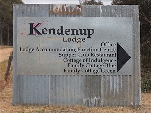 Kendenup Lodge And Cottages - Accommodation Redcliffe 2