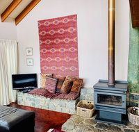 Snowgums on the Lake - Accommodation Redcliffe