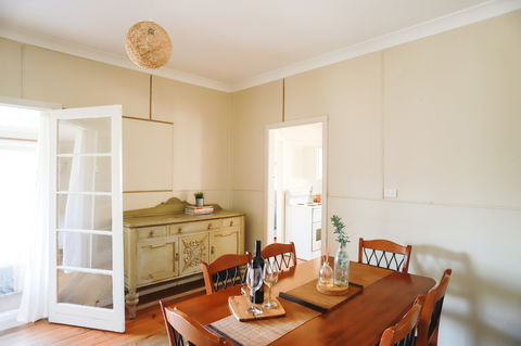 Adelong Valley Farm Stays - Moorallie Cottage - Accommodation Redcliffe 2