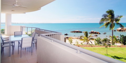 Coral Cove Apartments - Accommodation Redcliffe 1