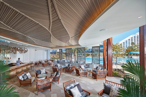 Crown Towers - Accommodation Redcliffe 2