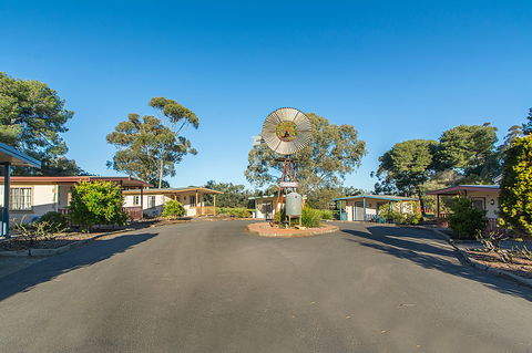 Kapunda Tourist Park - Accommodation Redcliffe 1