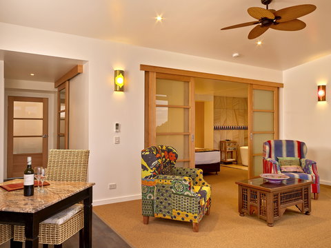 Panoramia Villas - Accommodation Redcliffe 2