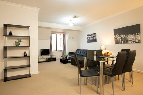 Regal Apartments - Accommodation Redcliffe 0