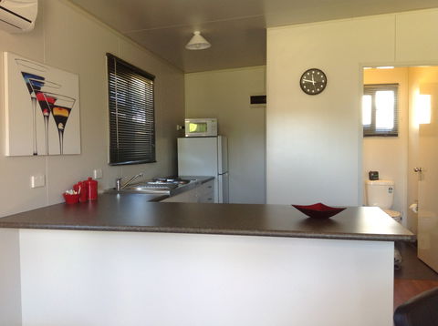 Sapphire City Caravan Park - Accommodation Redcliffe 1