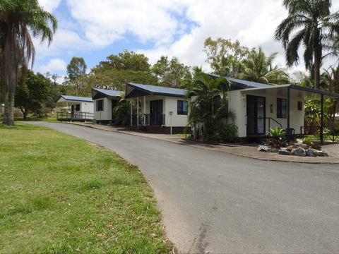 Tropicana Caravan Park Sarina - Accommodation Redcliffe 0