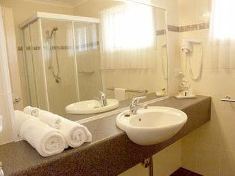 Armidale Pines Motel - Accommodation Redcliffe 1