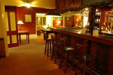 Best Western Cotswold Gardens - Accommodation Redcliffe 0