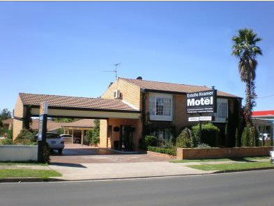 Estelle Kramer Motor Inn - Accommodation Redcliffe 4