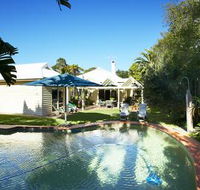 Waratah Brighton Boutique Bed And Breakfast - Accommodation Redcliffe