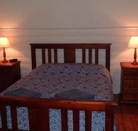 About Town Cottages - Accommodation Redcliffe