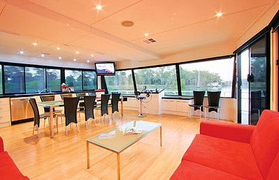 All Seasons Houseboats - Accommodation Redcliffe 1