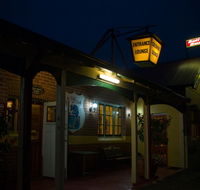 The Bull and Bush Tavern - Accommodation Redcliffe