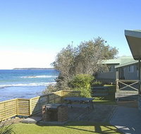 Berrara Beach Holiday Chalets - Accommodation Redcliffe