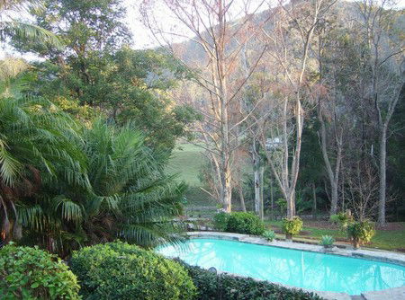 Sentosa Hideaway - Accommodation Redcliffe 0