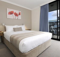 Assured Waterside Apartments - Accommodation Redcliffe