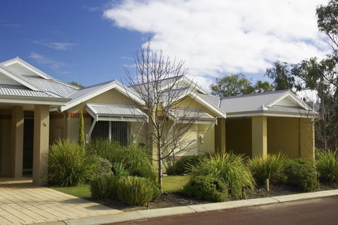 Forte Cape View - Accommodation Redcliffe 1