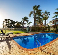 The Royal Palms Residence and Resort - Accommodation Redcliffe