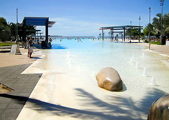 All Seasons Cairns - Accommodation Redcliffe 5