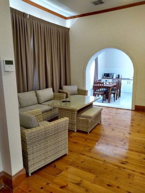 Adelaide Hills Birdwood Cottage - Accommodation Redcliffe 0