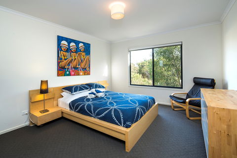 A One One Two At Island Beach - Accommodation Redcliffe 2