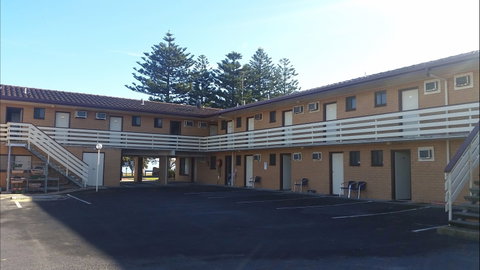 Lacepede Bay Motel & Restaurant - Accommodation Redcliffe 2