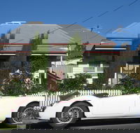 Peel Cottage - Accommodation Redcliffe