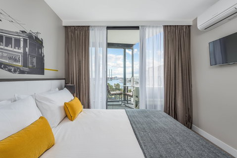 Peppers Docklands - Accommodation Redcliffe 1
